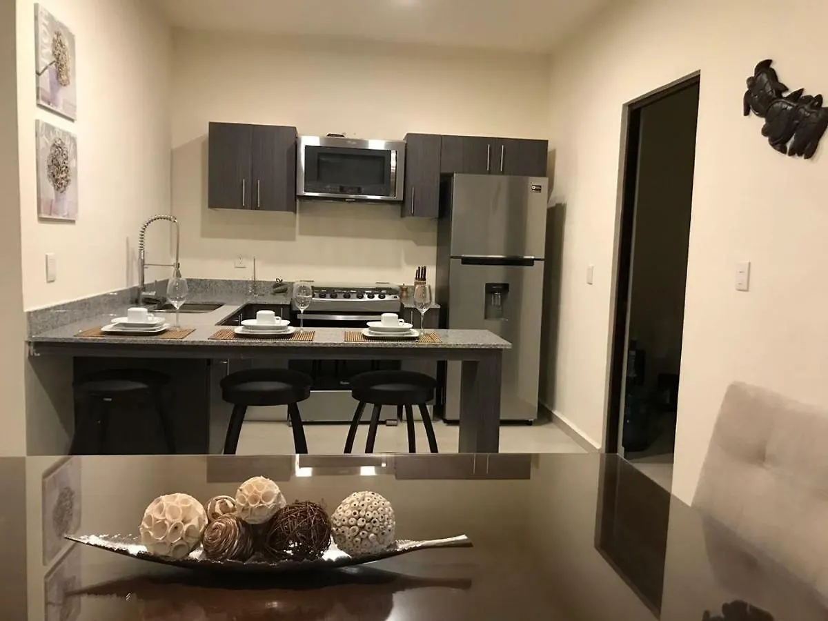 Beautiful 3 Br/3.5 Bath Home@Selvanova Playa del Carmen 0*,  Mexikó