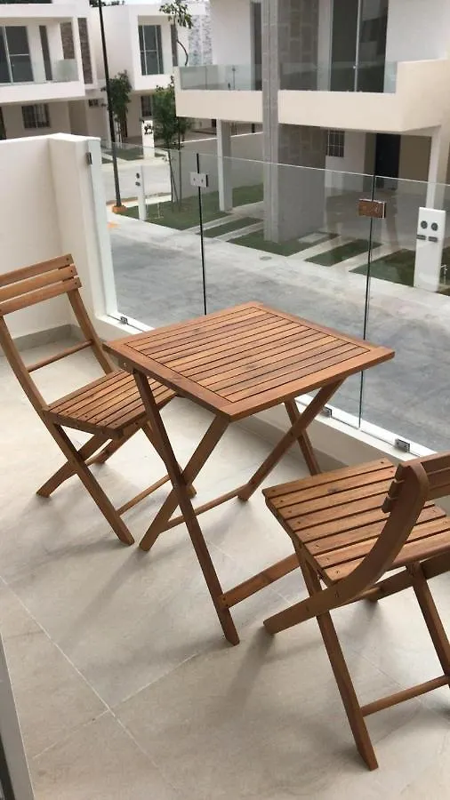 Beautiful 3 Br/3.5 Bath Home@Selvanova Πλάγια Ντελ Κάρμεν 0*,